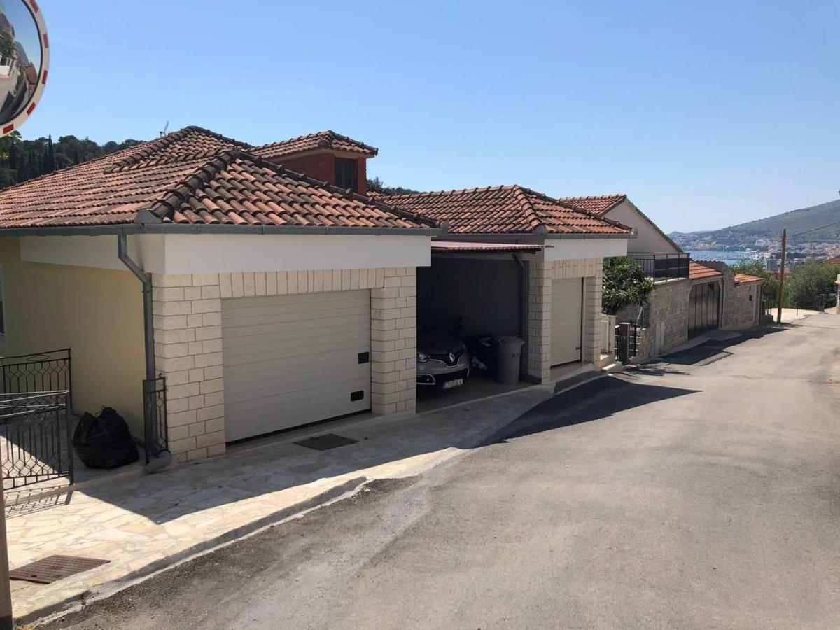 Peaceful & Sunny Apartments Trogir Ngoại thất bức ảnh