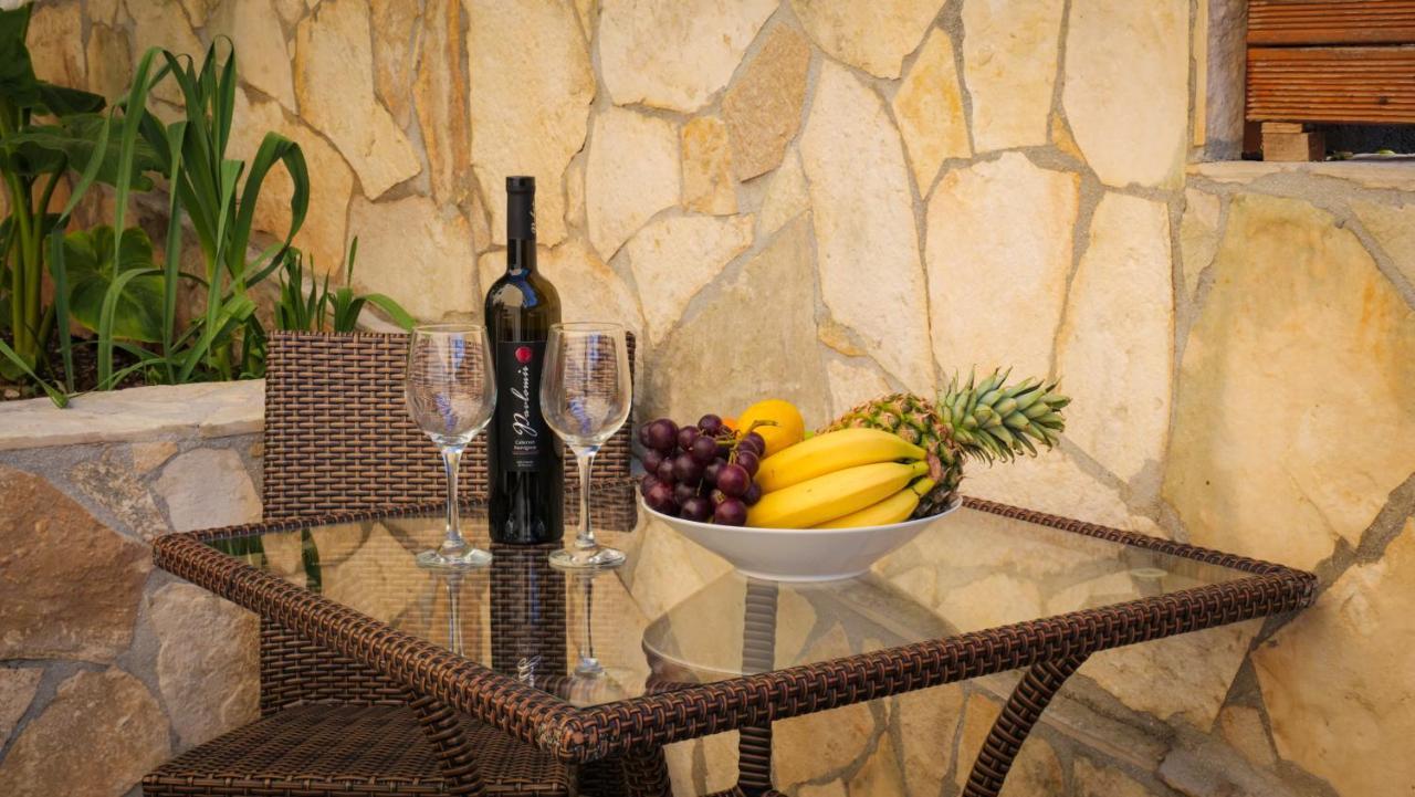 Peaceful & Sunny Apartments Trogir Ngoại thất bức ảnh