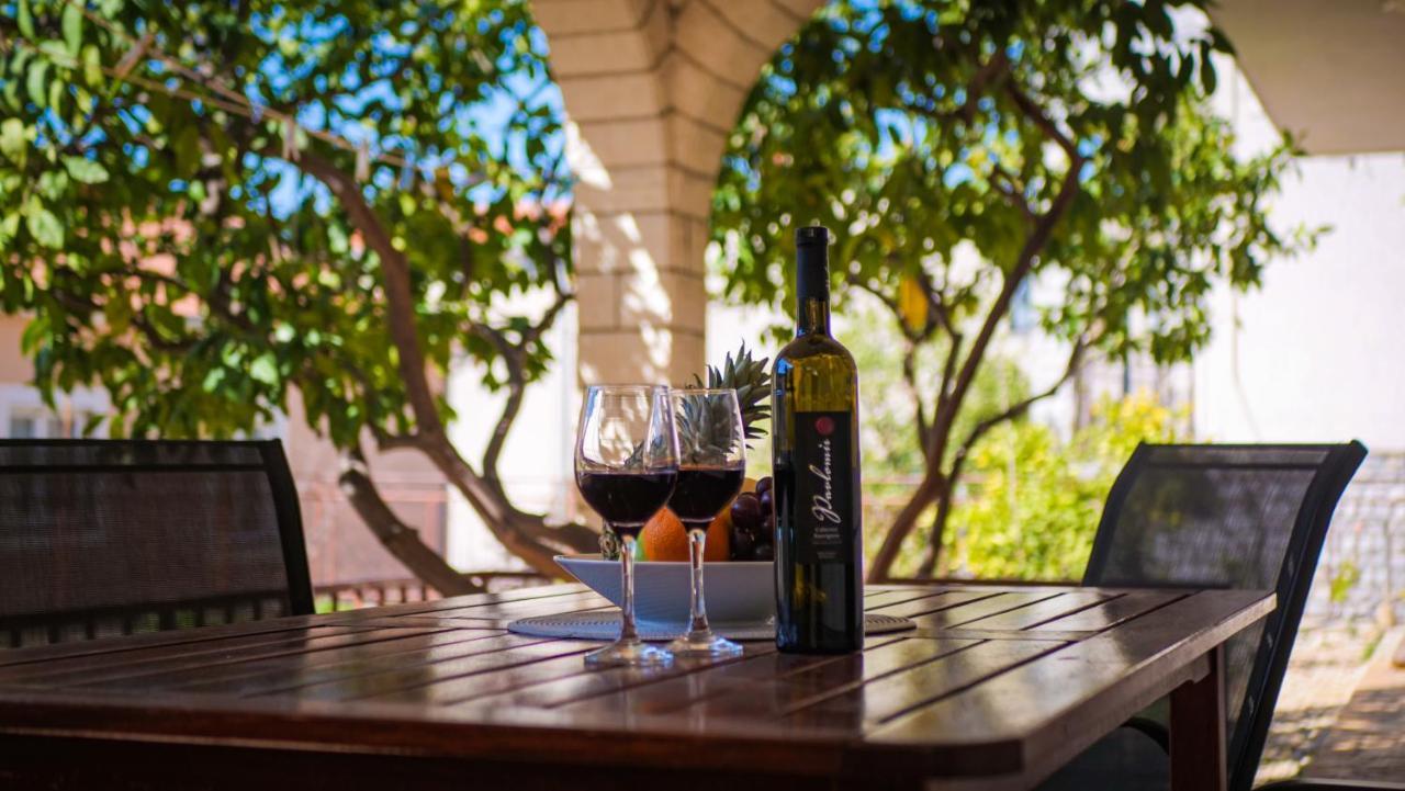 Peaceful & Sunny Apartments Trogir Ngoại thất bức ảnh