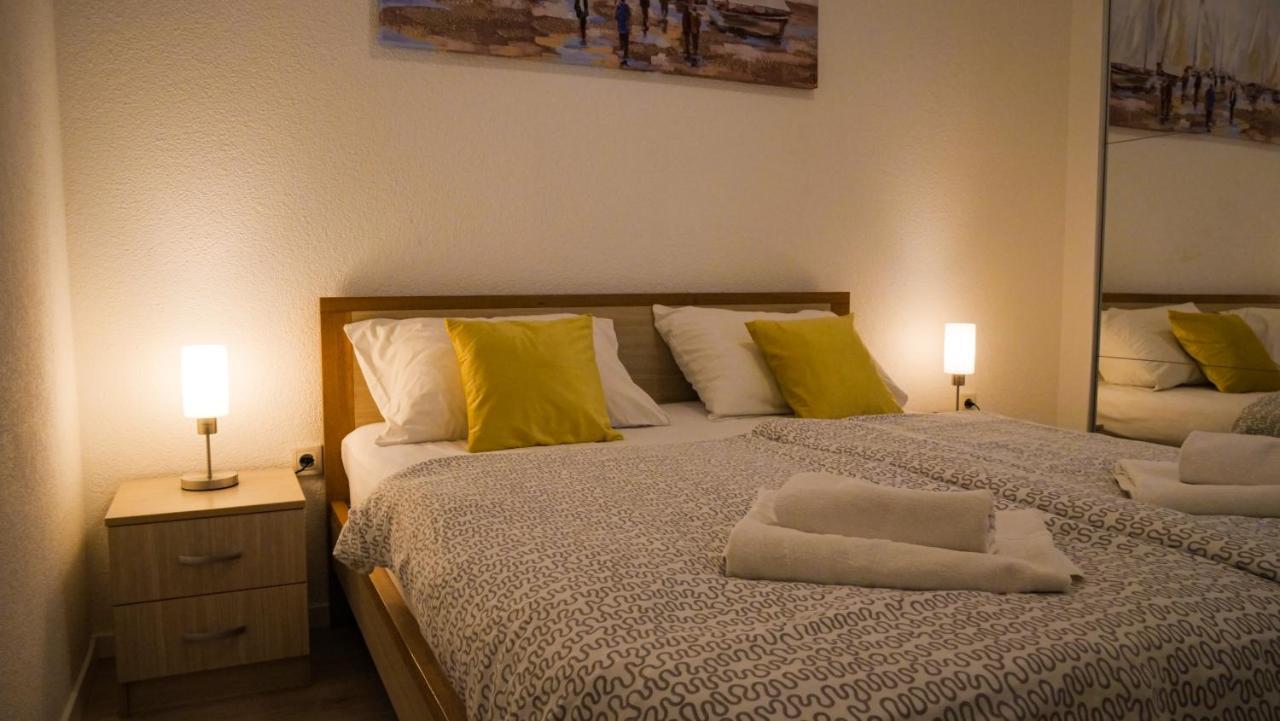 Peaceful & Sunny Apartments Trogir Ngoại thất bức ảnh