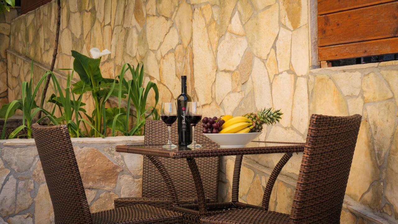 Peaceful & Sunny Apartments Trogir Ngoại thất bức ảnh